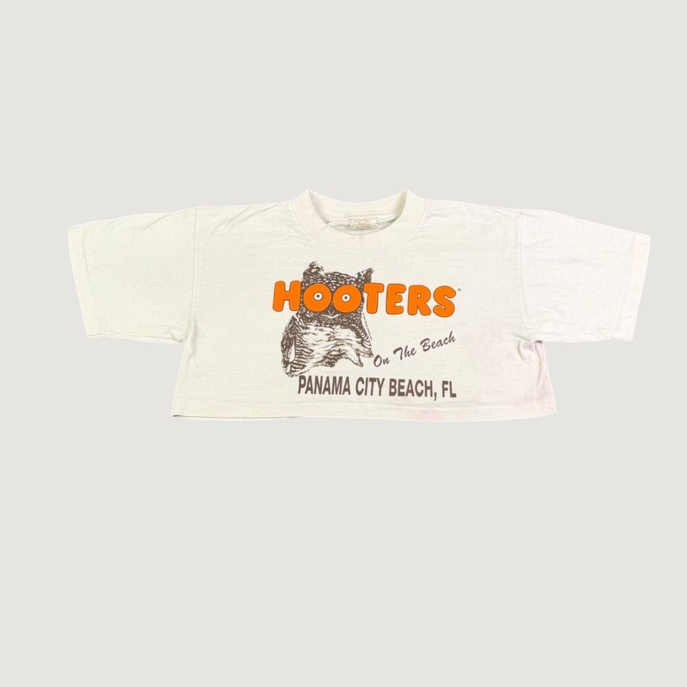Vintage 1995 Hooters Panama City Beach Cropped T-Shirt Mens Medium White 90s
